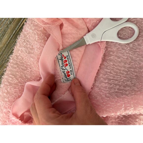 Y2K Heart Breakers for Mervyn’s Pink Textured Fuzzy Blouse Puff Sleeve Top M - Picture 4 of 9